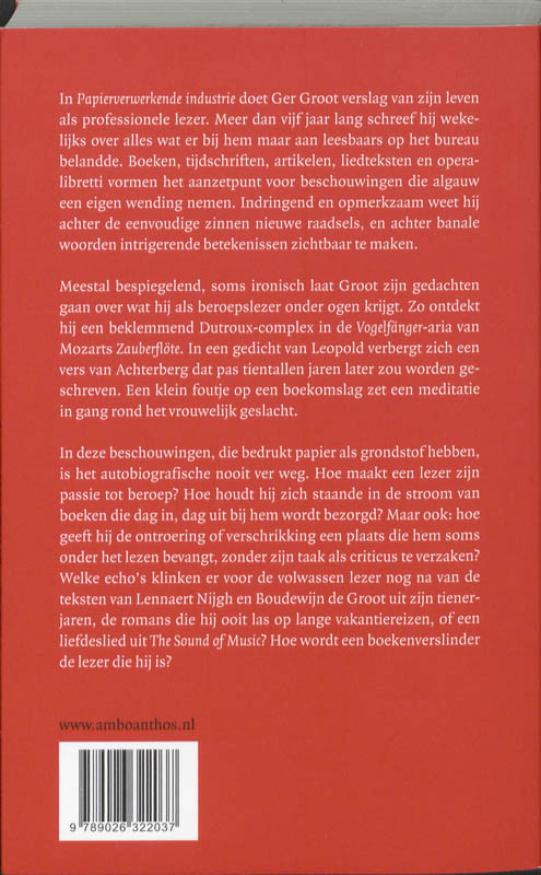 Papierverwerkende industrie achterkant