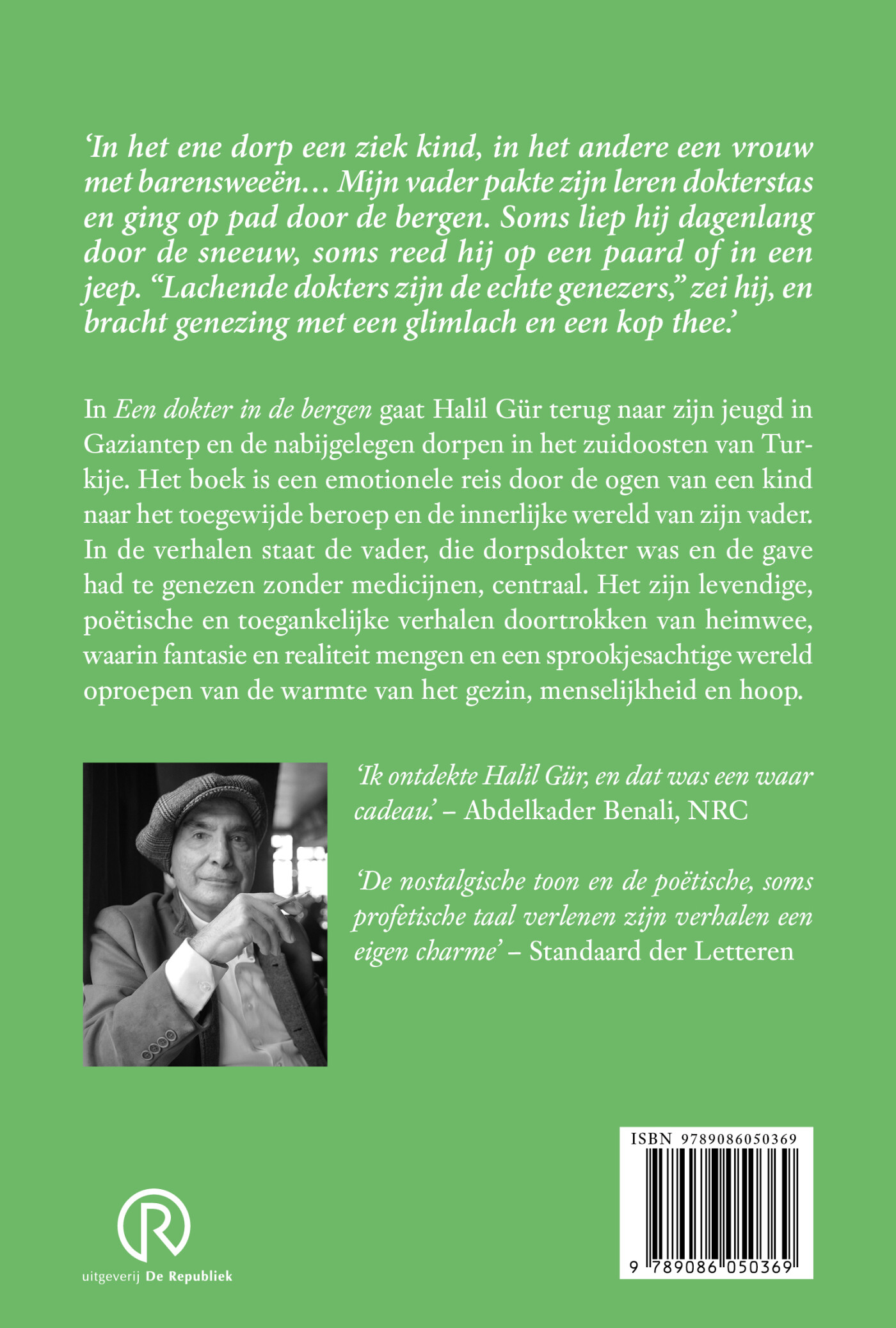Een dokter in de bergen achterkant
