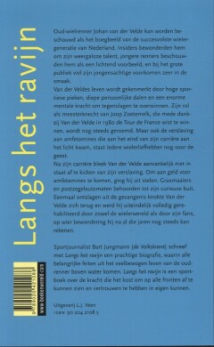 Langs het ravijn achterkant