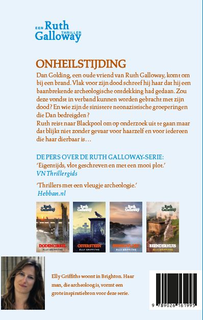 Onheilstijding / Ruth Galloway / 5 achterkant