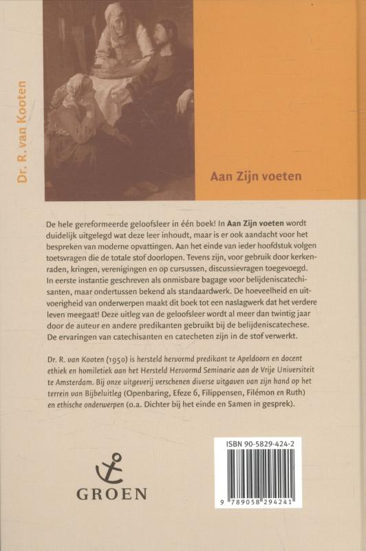 Aan Zijn voeten achterkant