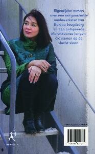 In alles eenzaam achterkant