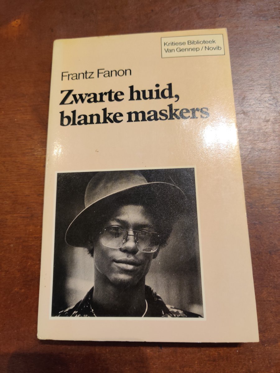 Zwarte huid blanke maskers