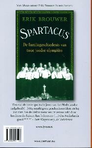 De Muur 27 te midden der kampioenen achterkant