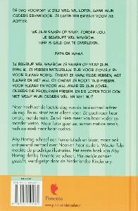 Noor en haar wegloopouders achterkant