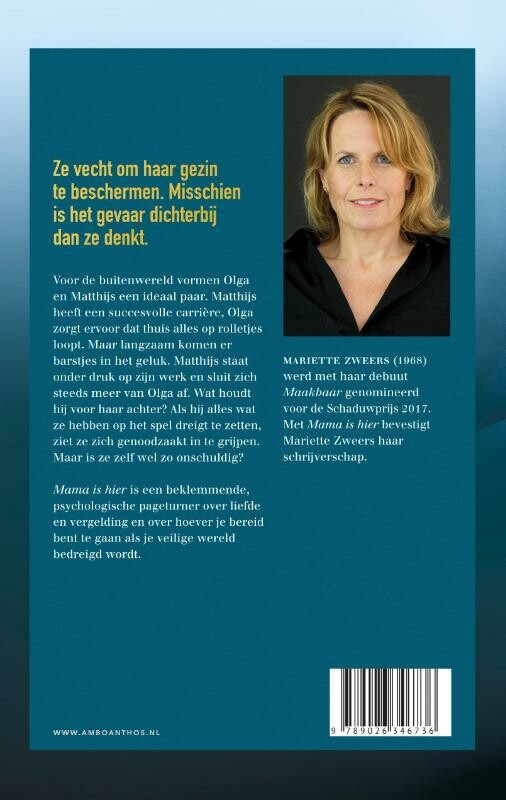 Mama is hier achterkant