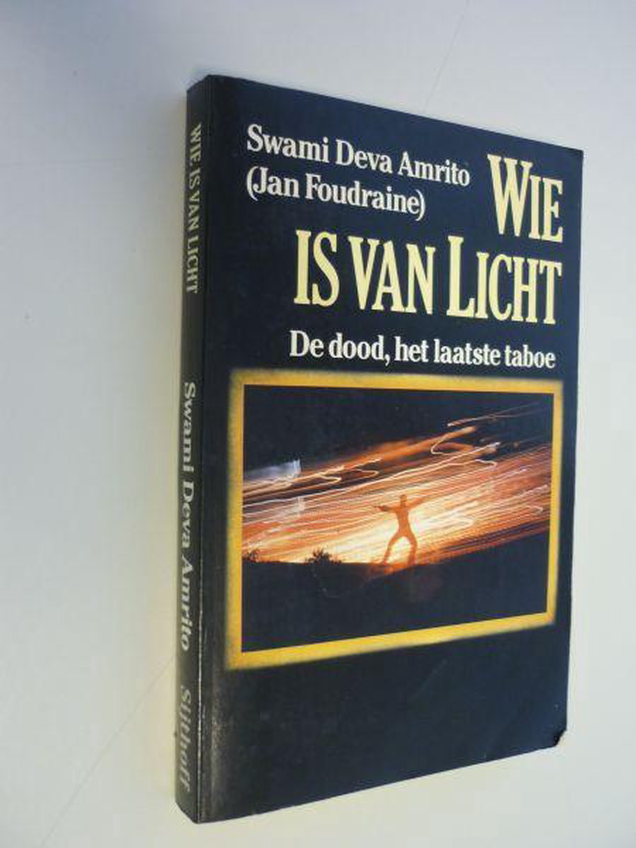 Wie is van licht - Amrito