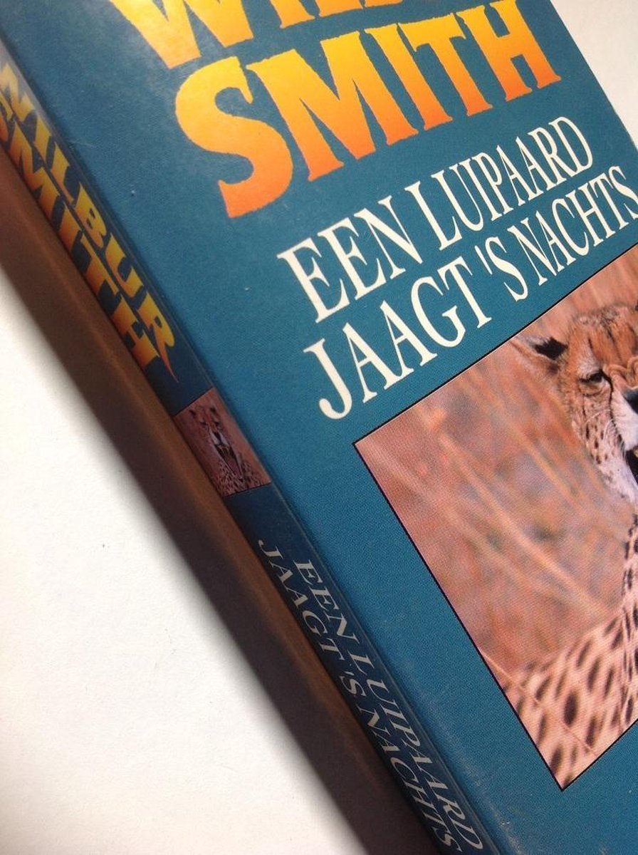 Een luipaard jaagt 's nachts / De Ballantyne-serie / 4