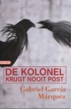 De kolonel krijgt nooit post / Pockethuis