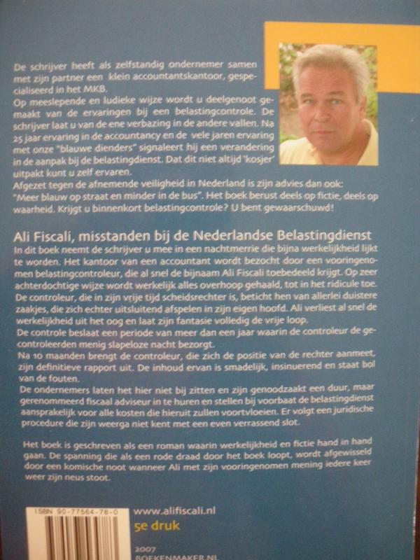 Ali Fiscali achterkant