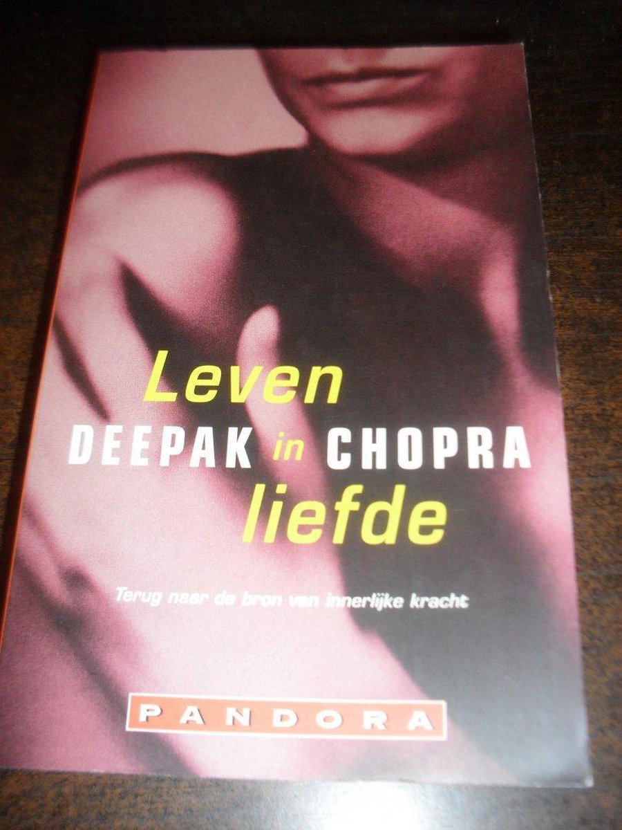 boekenbalie_9789025496005_cover Leven in liefde / Pandora pockets