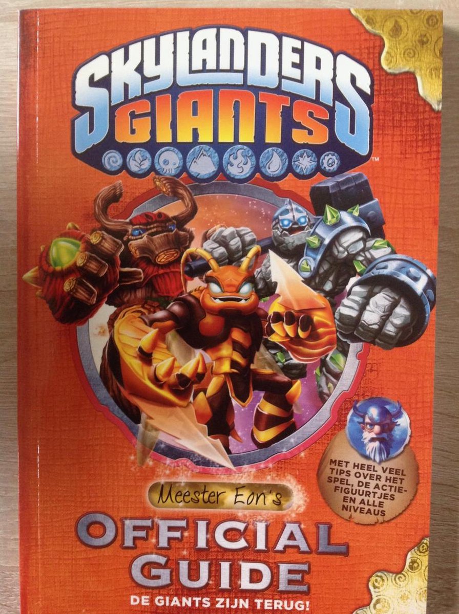 Skylanders Giants - Official guide / Skylanders