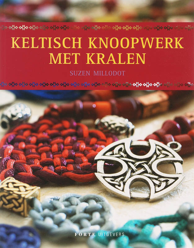 boekenbalie_9789058777027_cover Keltisch knoopwerk met kralen