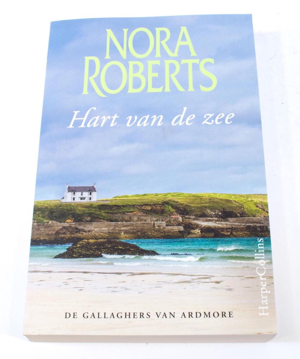 Hart van de zee Nora Roberts ISBN 9789402701753