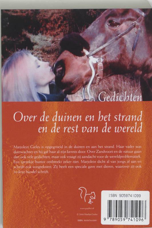 Over de duinen en het strand en de rest van de wereld achterkant