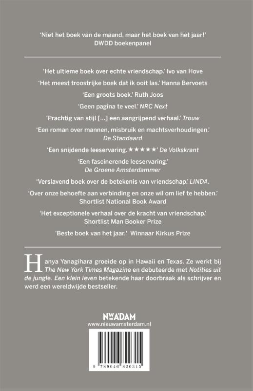 Een klein leven Een klein leven achterkant