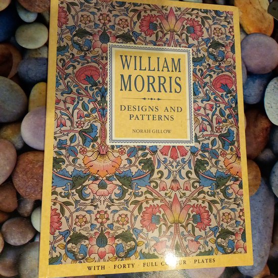 Designs and patterns - William Morris, Norah Gillow (intr.)