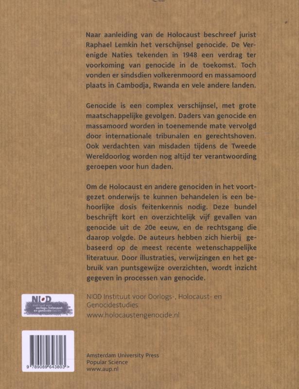 De Holocaust en andere genociden De Holocaust en andere genociden achterkant