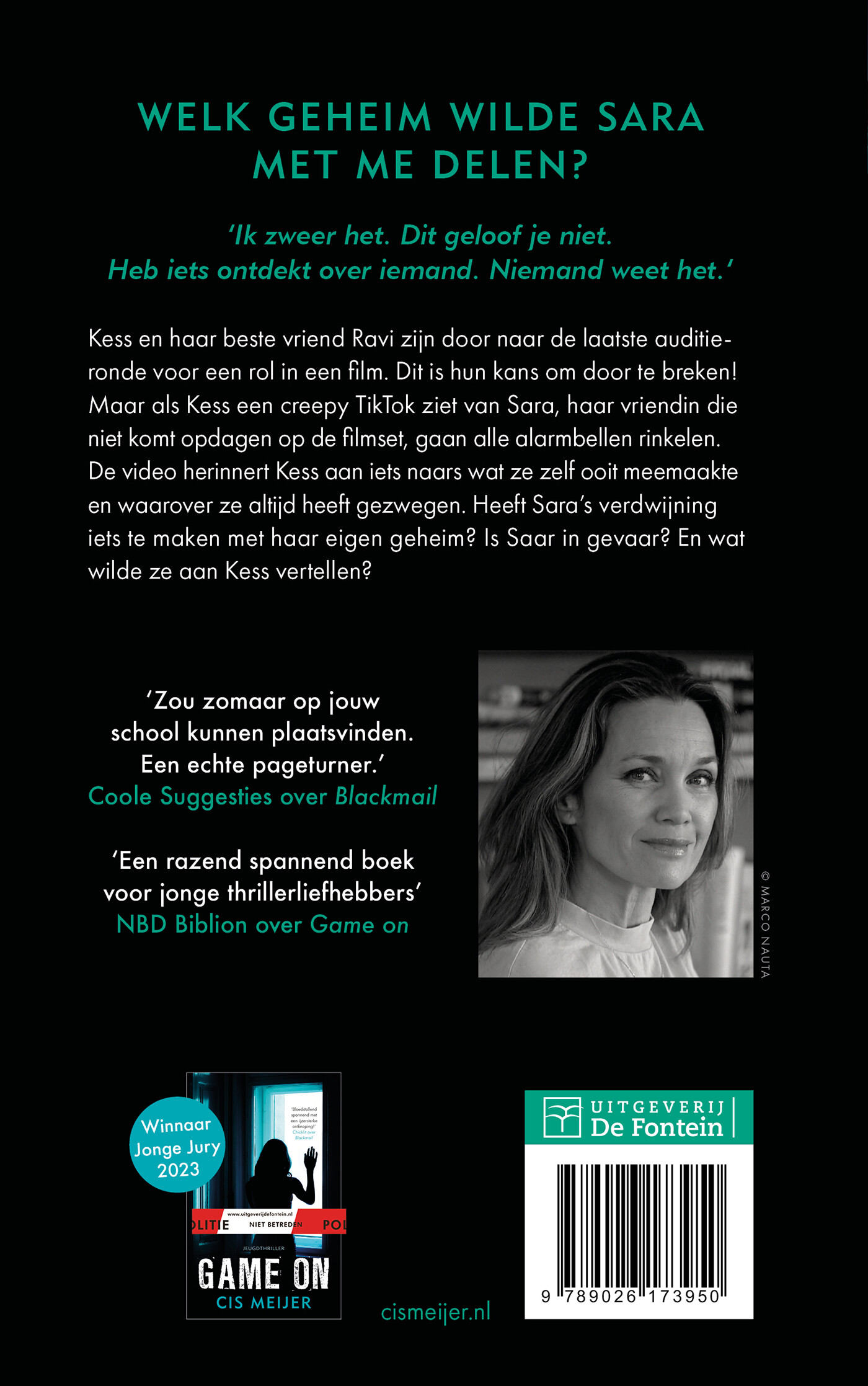 Moordnacht / Politie niet betreden achterkant