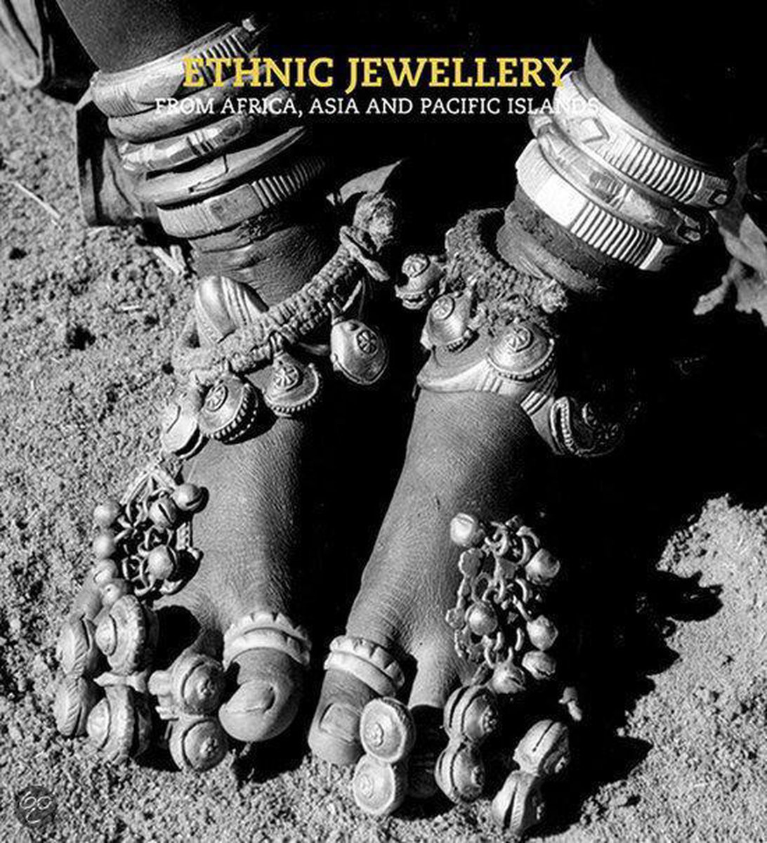 Ethnic jewellery from Africa, Asia and Pacific Islands
