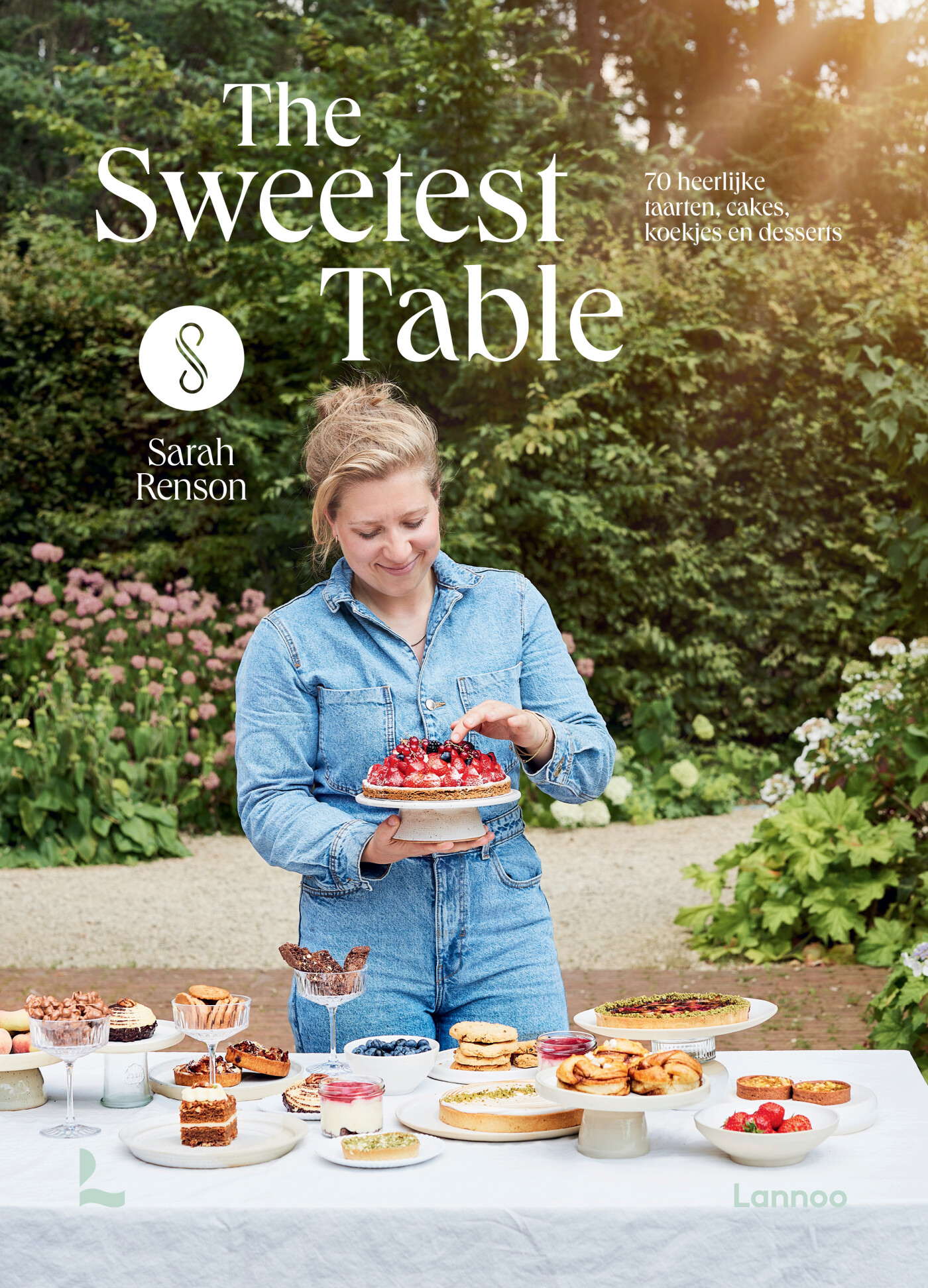 Sarah Renson The Sweetest Table thumbnail