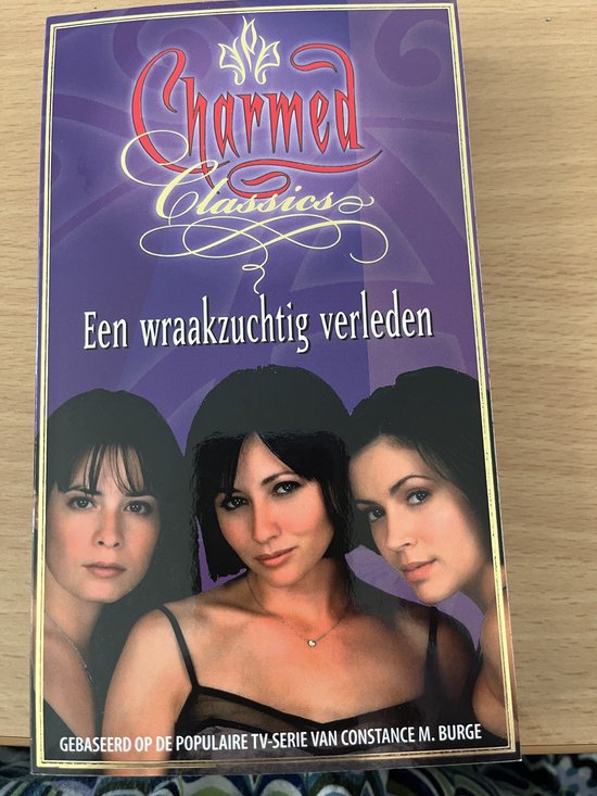 Charmed Classics 6: Een wraakzuchtig verleden / Charmed classics / 6