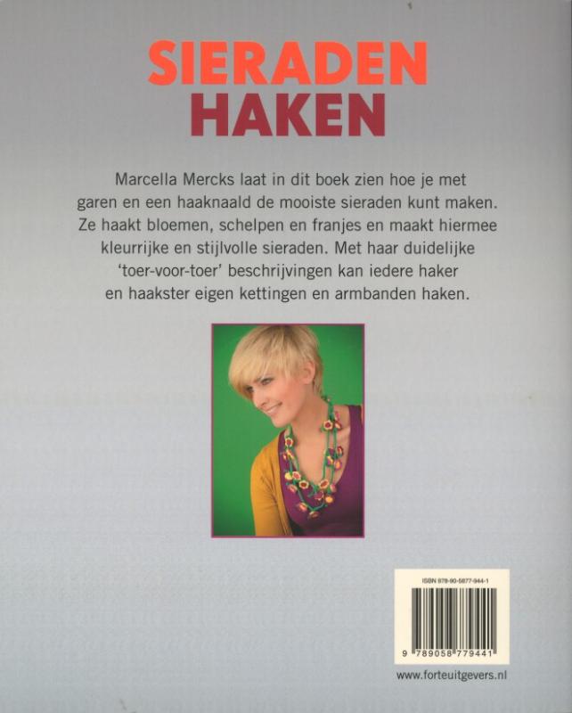 Sieraden haken achterkant
