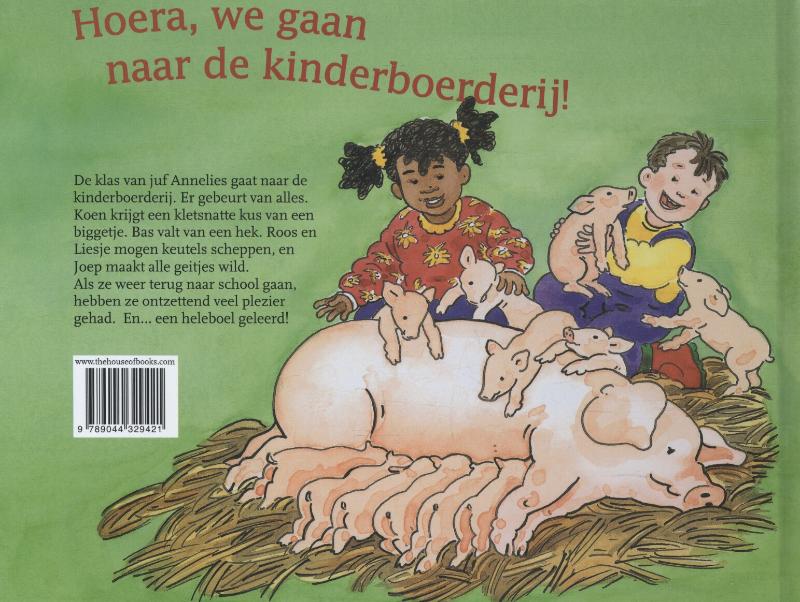 Hoera, we gaan naar de kinderboerderij achterkant