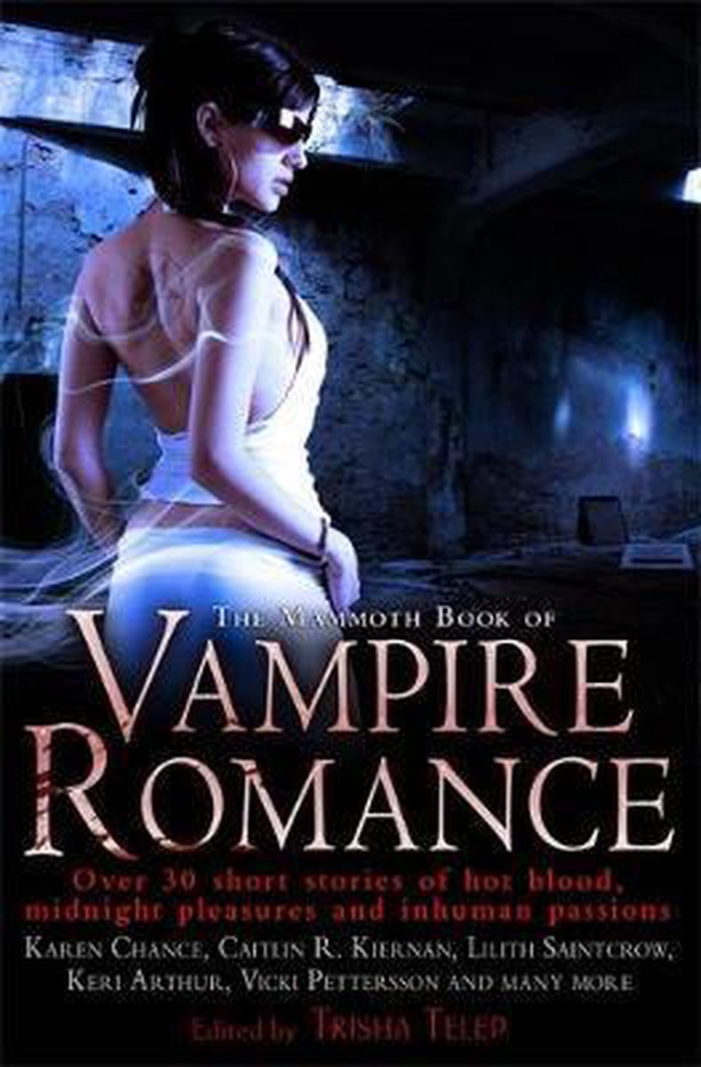 Mammoth Bk Of Vampire Romance